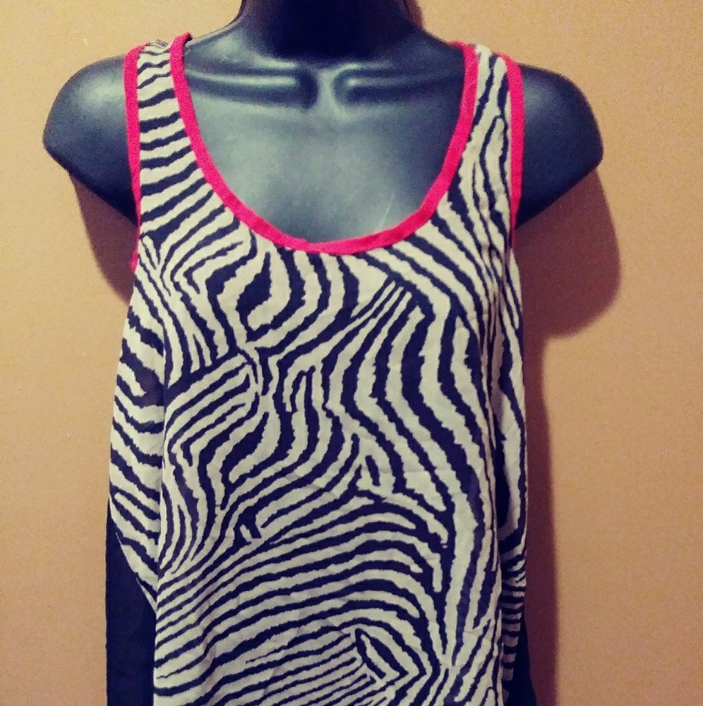 Crystal K Red Animal Print Tank Top Shirt Sz S